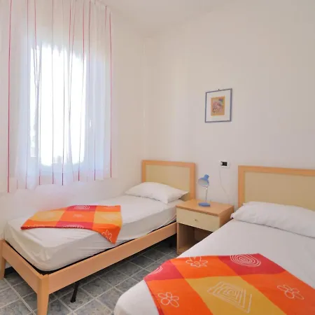 Cormoran, Lido Del Sole Apartman *